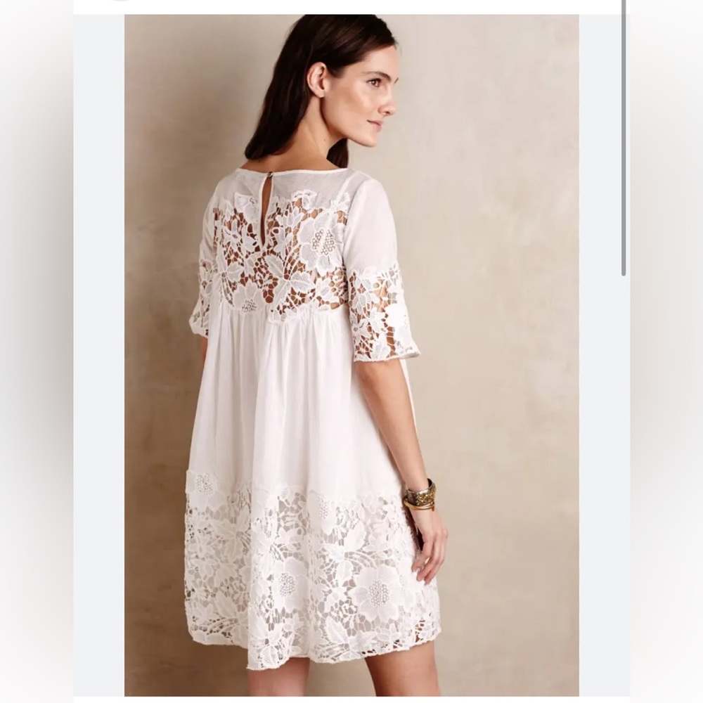 EUC HOLDING HORSES Magnolia White Lace Mini Dress - Picture 2 of 10
